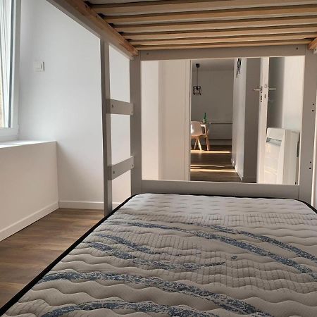 Appartement Calme Et Chaleureux กงการ์โน ภายนอก รูปภาพ
