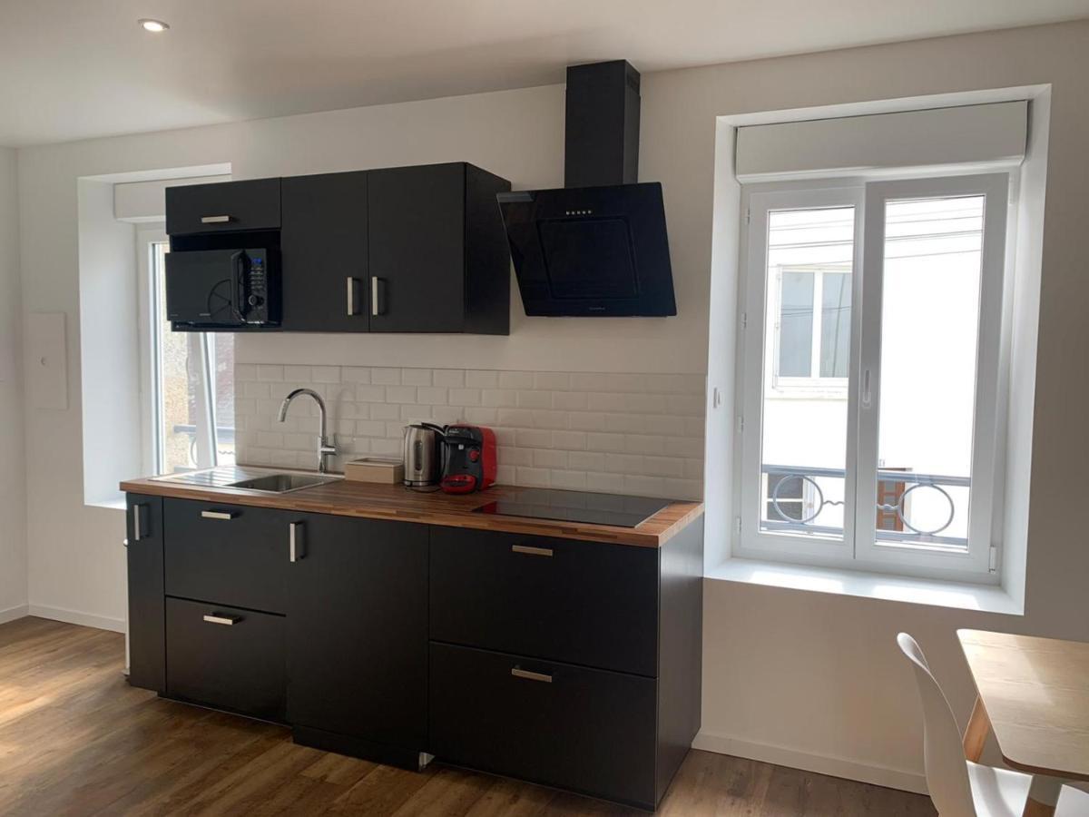 Appartement Calme Et Chaleureux กงการ์โน ภายนอก รูปภาพ