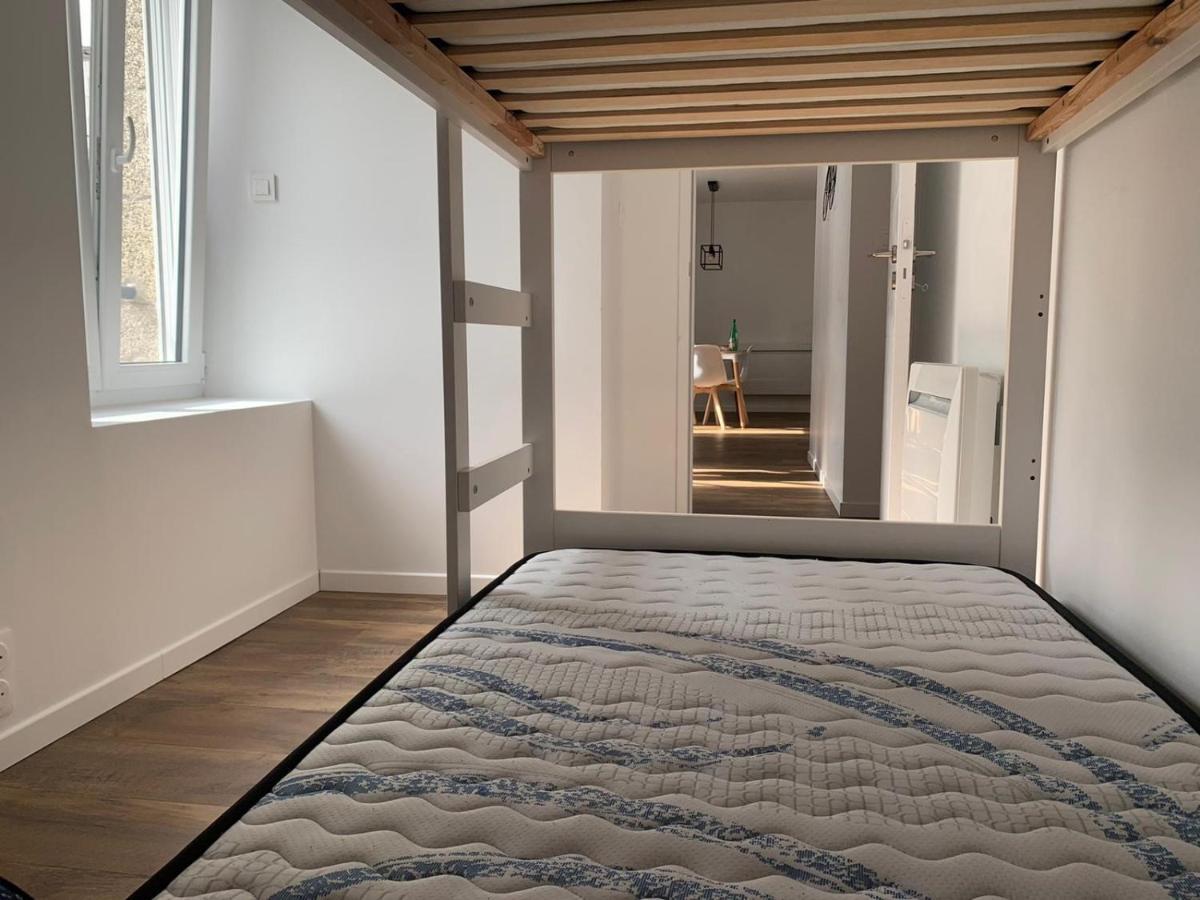 Appartement Calme Et Chaleureux กงการ์โน ภายนอก รูปภาพ